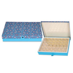 dew drops 35 cavity chocolate box with lid