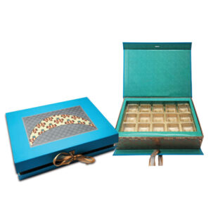 kamal 15 cavity chocolate box with lid